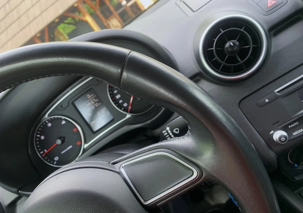 Audi A1 cena 39900 przebieg: 170000, rok produkcji 2015 z Grodzisk Mazowiecki małe 781